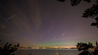 2015 Perseids and northern lights over Oslo
